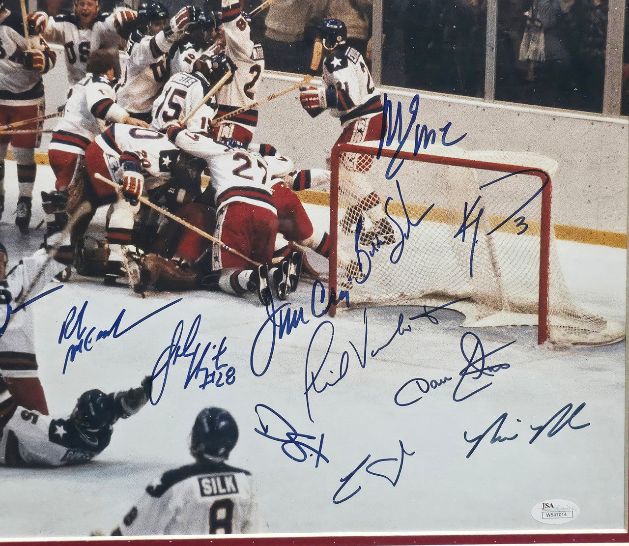 1980 Team USA Miracle On Ice Autographed Framed 16x20 Photo With 19 Signatures Including Mike Eruzione JSA #W547014