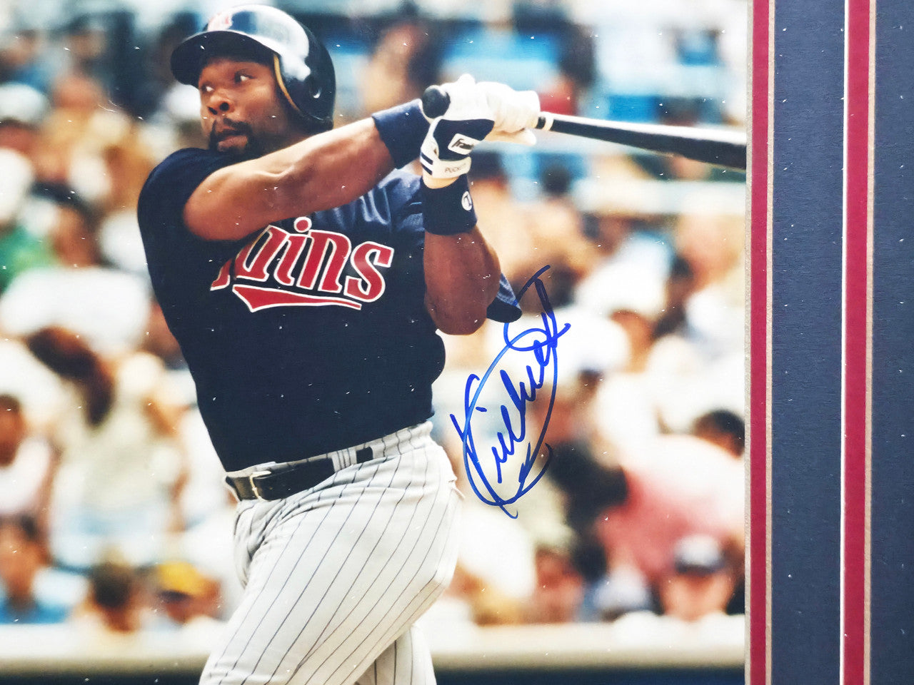 Kirby Puckett Autographed Framed 11x14 Photo Minnesota Twins Beckett BAS #AE20265