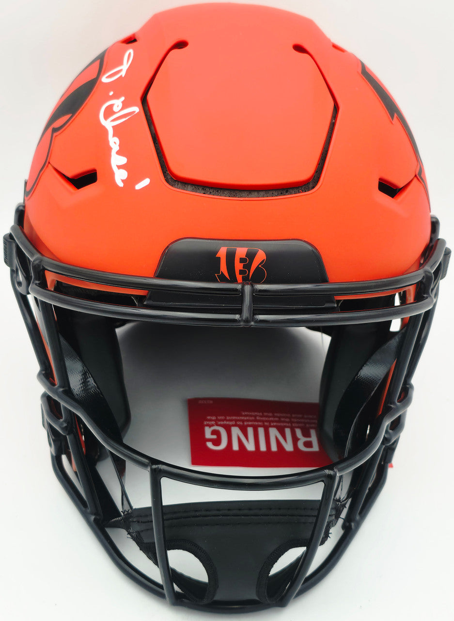 Ja'Marr Chase Autographed Cincinnati Bengals Orange Full Size SpeedFlex Authentic Helmet Beckett BAS Witness #3W360233