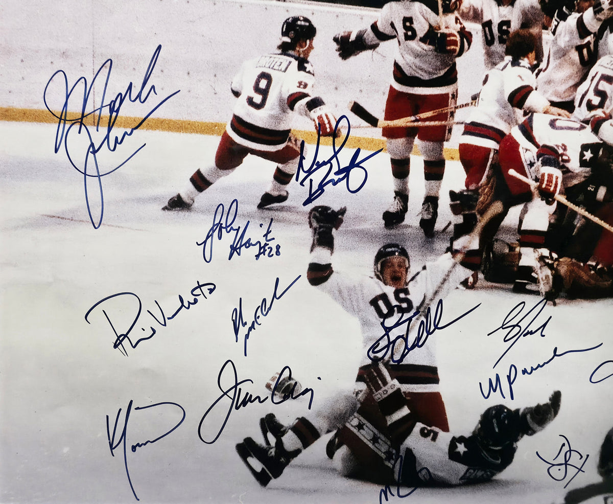1980 Team USA Miracle on Ice Autographed Framed 20x24 Photo With All 20 Player Signatures Including Mike Eruzione #64/180 Steiner Holo SKU #266296