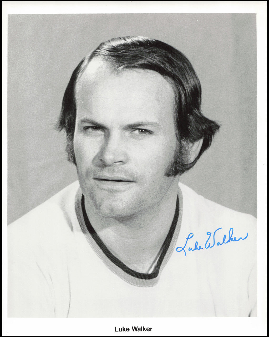 Luke Walker Autographed 1973 Team Issued 8x10 Photo Pittsburgh Pirates SKU #266925