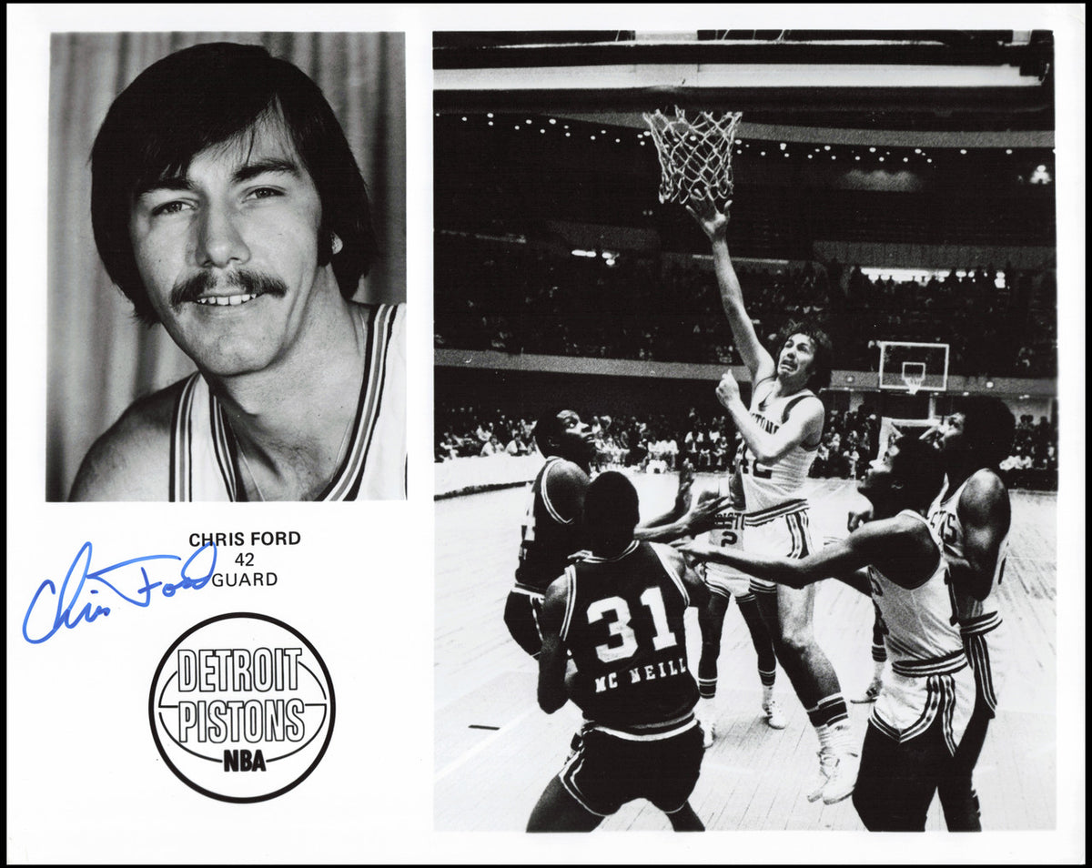 Chris Ford Autographed Team Issued 8x10 Photo Detroit Pistons SKU #266948