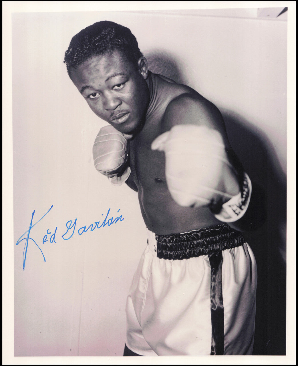 Kid Gavilan Autographed 8x10 Photo SKU #266975