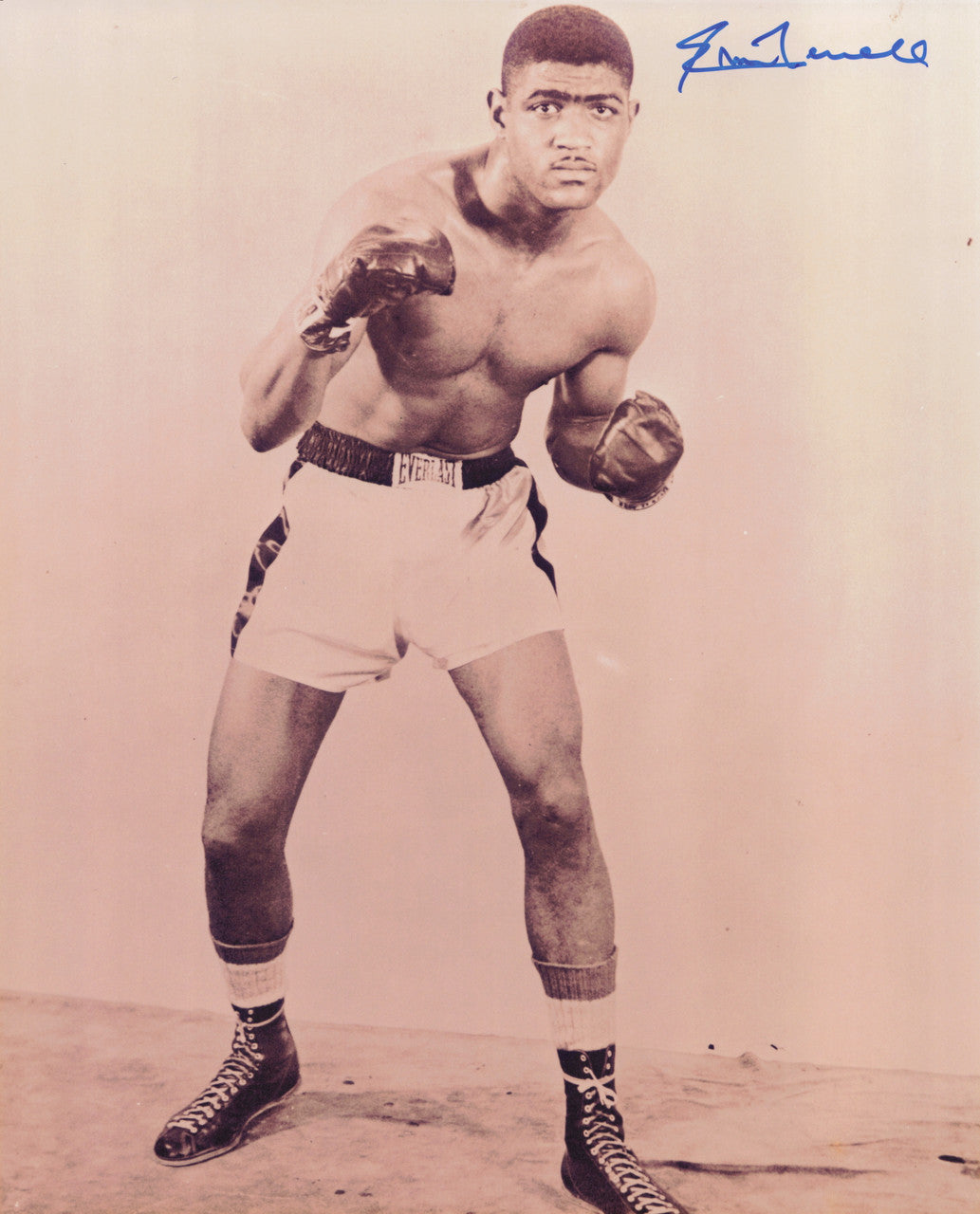 Ernie Terrell Autographed 8x10 Photo SKU #266988