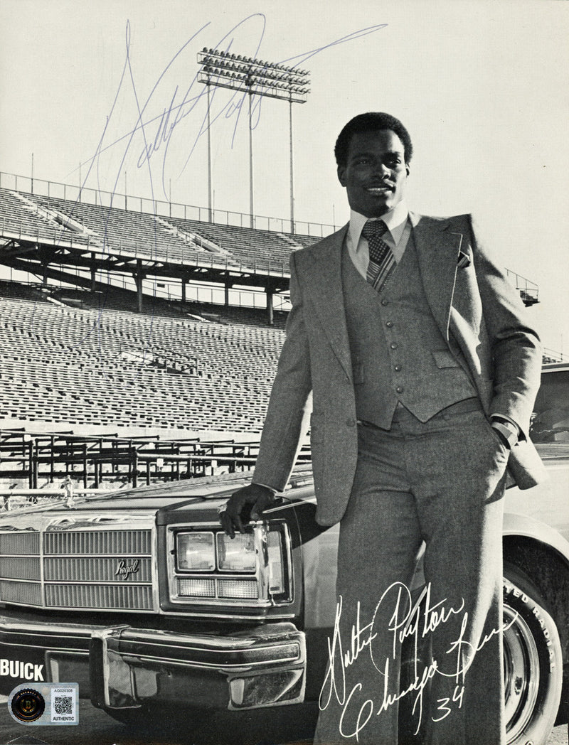 Walter Payton Autographed 8x10 Photo Chicago Bears Vintage Signature Beckett BAS #AG020308
