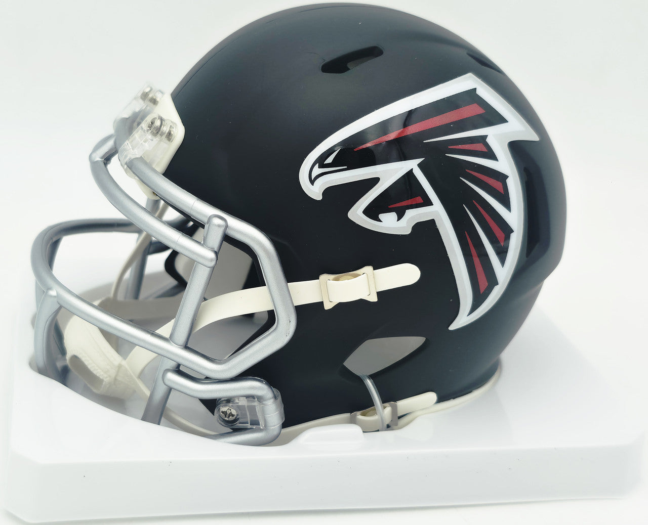 Michael Vick Autographed Atlanta Falcons Matte Black Speed Mini Helmet Beckett BAS Witness #4W780637