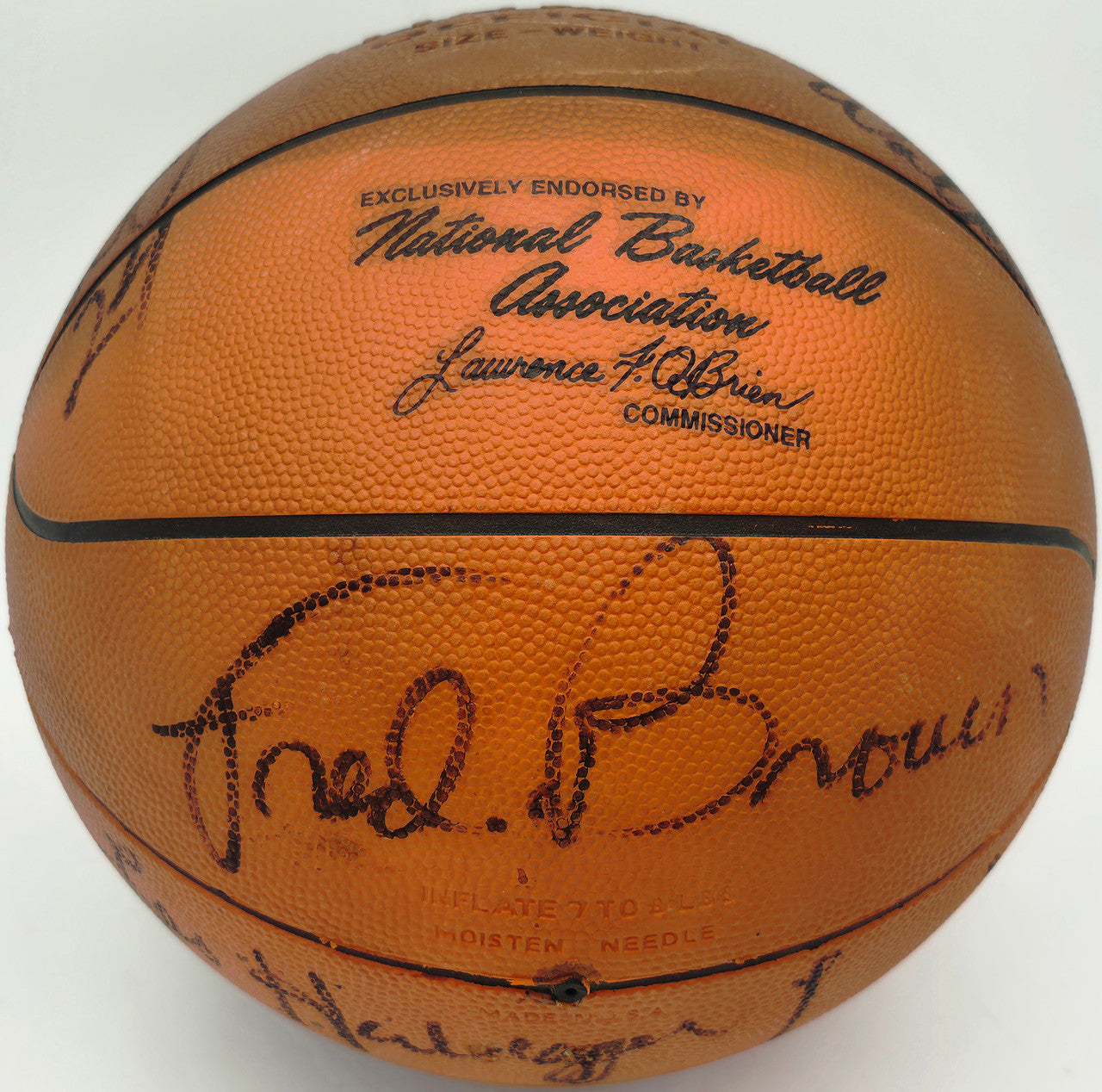 1978-79 NBA Champion Seattle Supersonics Team Autographed Wilson O'Brien Basketball With 14 Signatures Including Dennis Johnson & Gus Williams Beckett BAS #AG020331