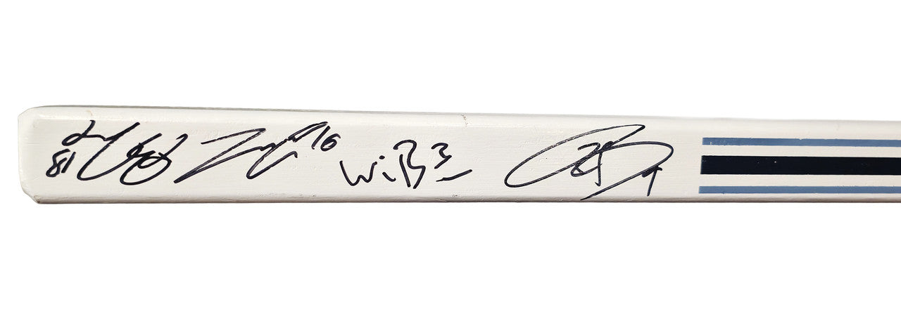 2021-22 Seattle Kraken Inaugural Team Autographed Hockey Stick With 23 Signatures Beckett BAS #AE49012