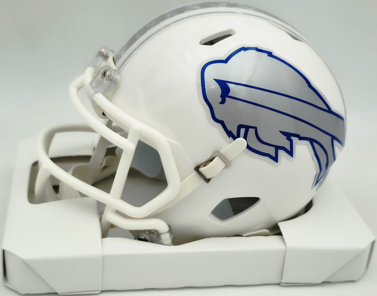 LeSean McCoy Autographed Buffalo Bills White Rivalries Speed Mini Helmet Beckett BAS Witness #2W102766