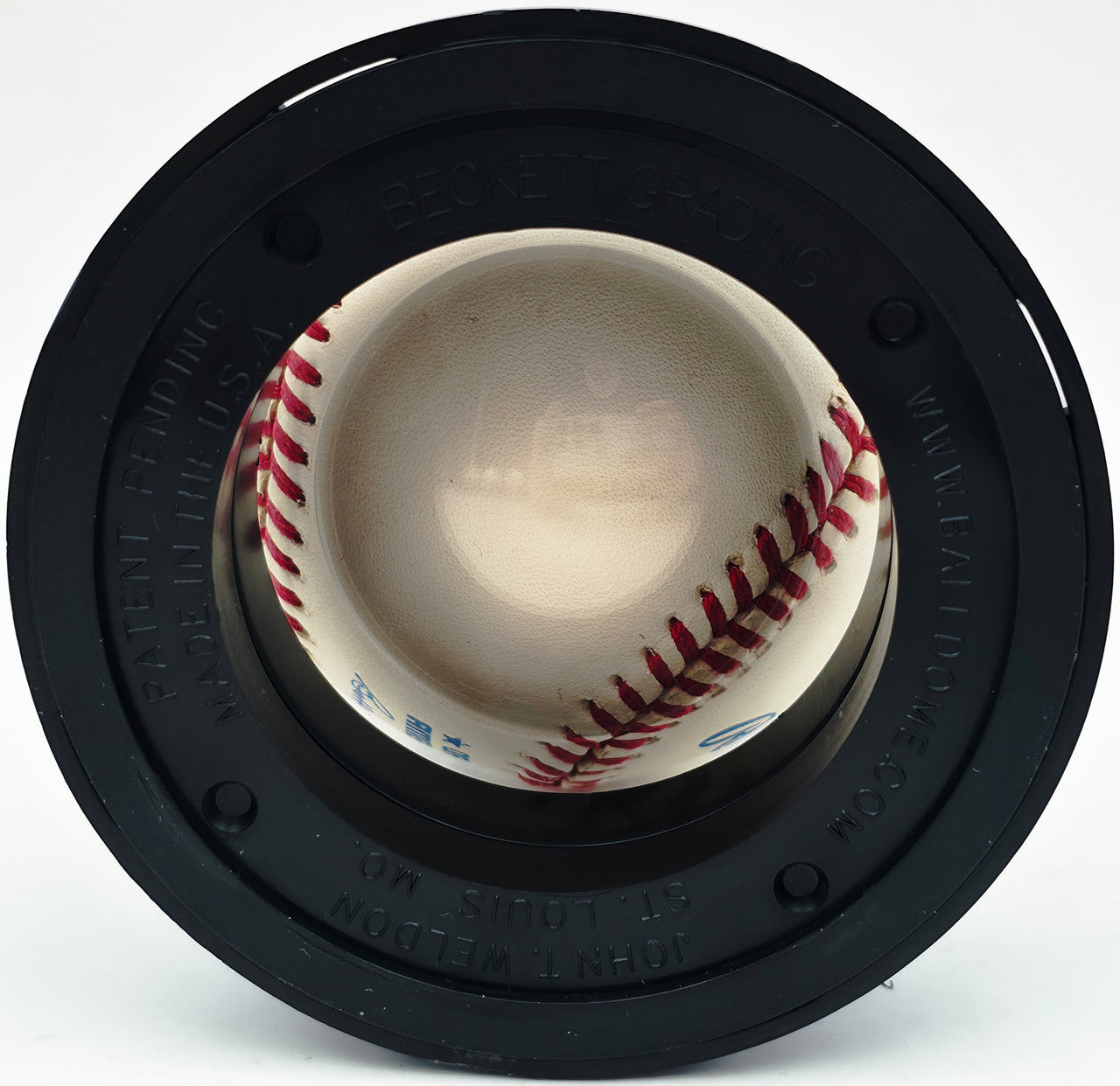 Joe Dimaggio Autographed Official AL Baseball New York Yankees Auto Grade Mint 9 Beckett BAS #20778610