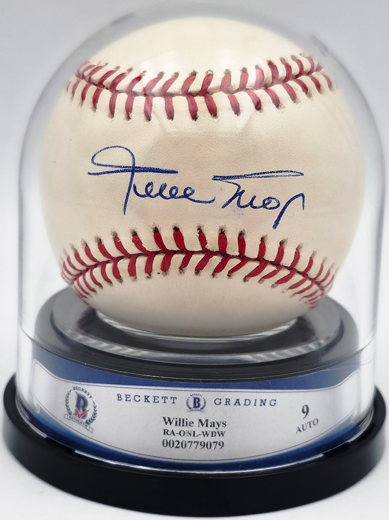 Willie Mays Autographed Official NL Baseball San Francisco Giants Auto Grade Mint 9 Beckett BAS #20779079