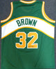 Seattle Sonics Fred Brown Autographed Green Jersey MCS Holo Stock #106743