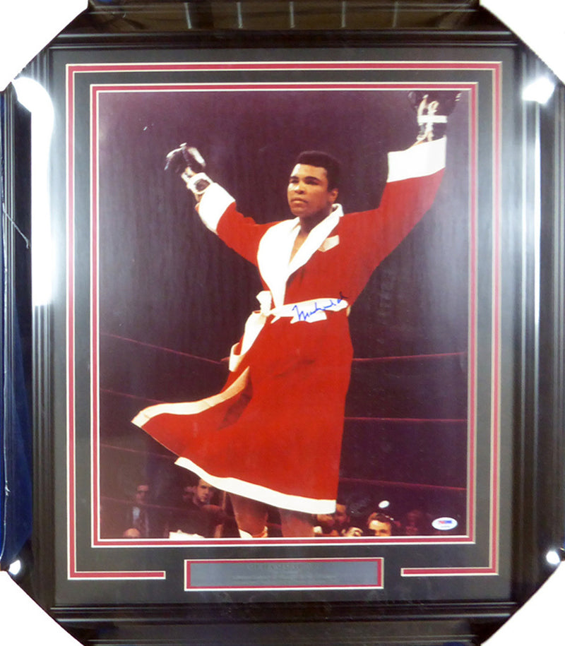 Muhammad Ali Autographed Framed 16x20 Photo PSA/DNA #S14049