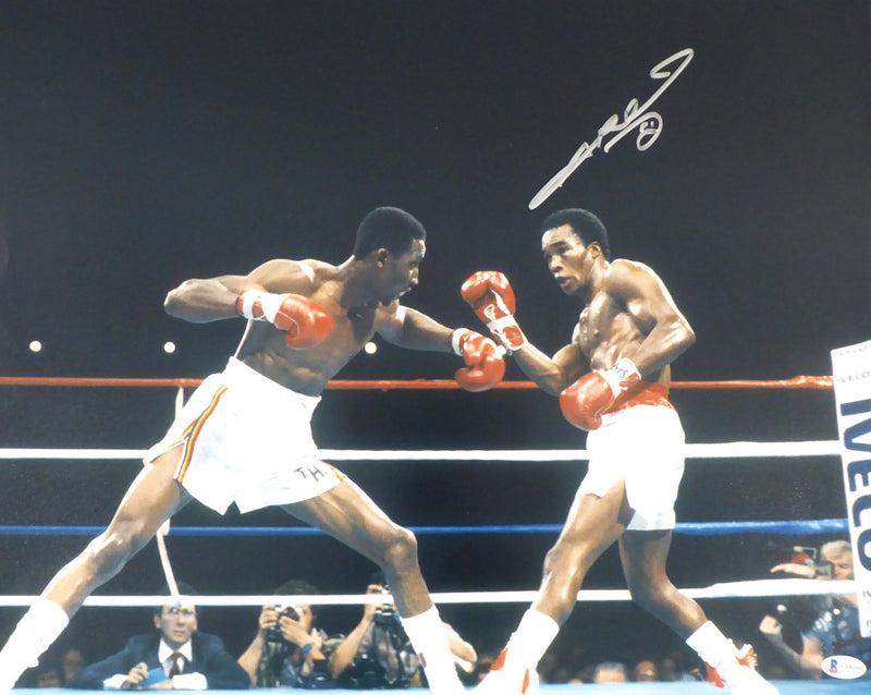 Sugar Ray Leonard Autographed 16x20 Photo Beckett BAS Stock #177699