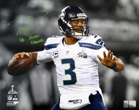 Russell Wilson Autographed 16x20 Photo Seattle Seahawks Super Bowl "SB XLVIII Champs" RW Holo Stock #105132