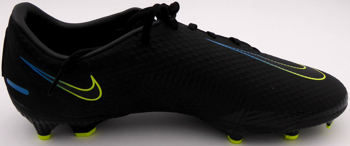 Mason Mount Autographed Black Nike Phantom Cleat Shoe Chelsea F.C. Size 9 Beckett BAS #K06361