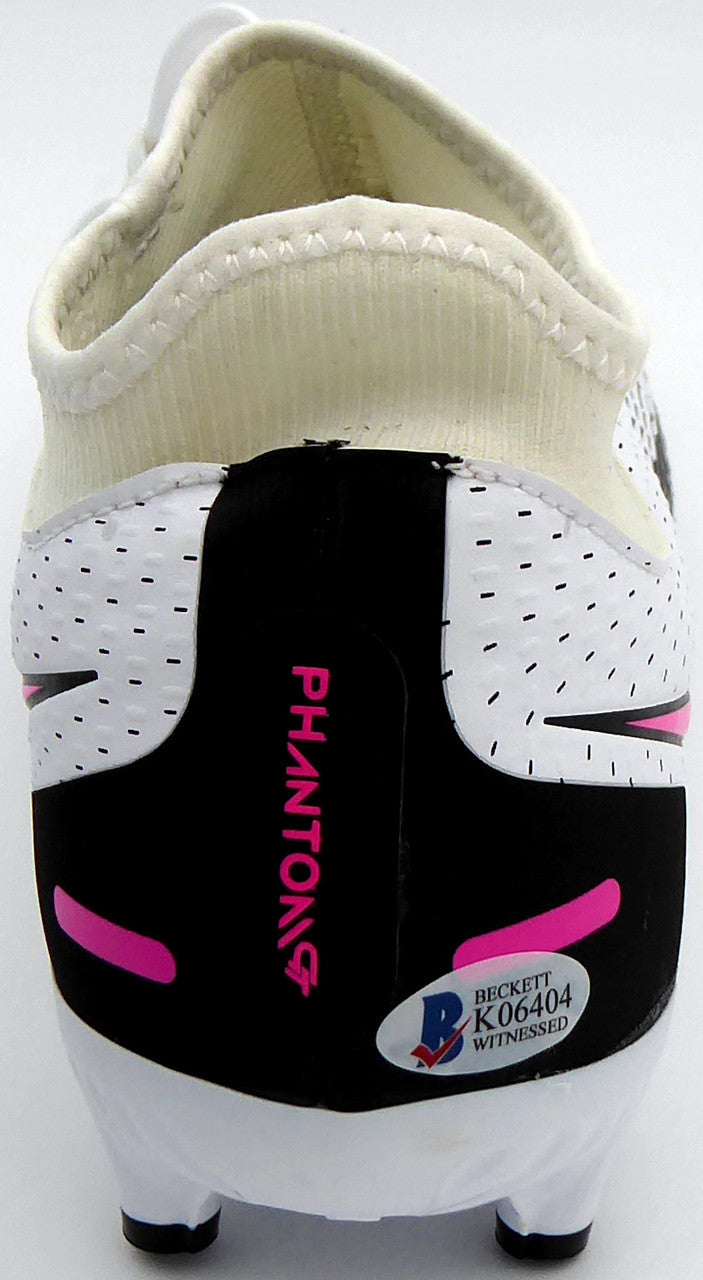Mason Mount Autographed White & Pink Nike Phantom Cleat Shoe Chelsea F.C. Size 9.5 Beckett BAS #K06404