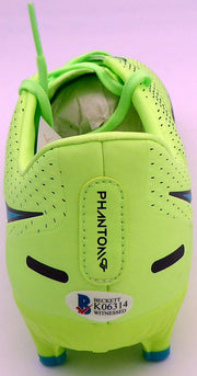 Mason Mount Autographed Green Nike Phantom Cleat Shoe Chelsea F.C. Size 8.5 Beckett BAS #K06314