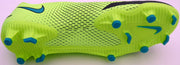 Mason Mount Autographed Green Nike Phantom Cleat Shoe Chelsea F.C. Size 10.5 Beckett BAS #K06297