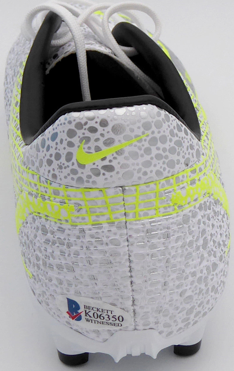 Mason Mount Autographed Silver & Yellow Nike Mercurial Cleat Shoe Chelsea F.C. Size 8 Beckett BAS #K06350
