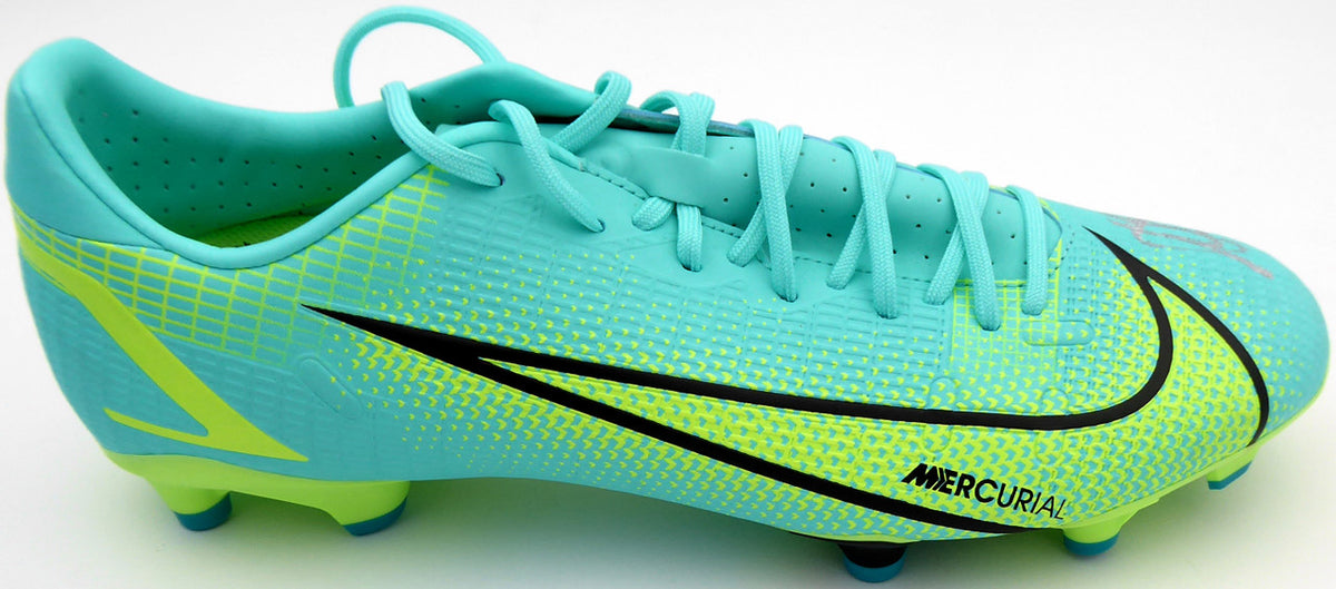 Mason Mount Autographed Teal Nike Mercurial Cleat Shoe Chelsea F.C. Size 9 Beckett BAS #K06308