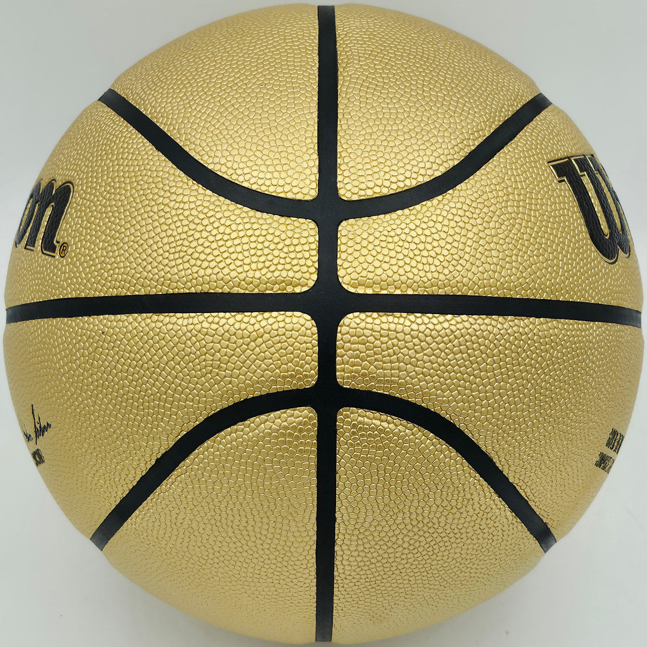 Allen Iverson Autographed Gold Edition Composite Leather Basketball Philadelphia 76ers Beckett BAS Witness Stock #253647