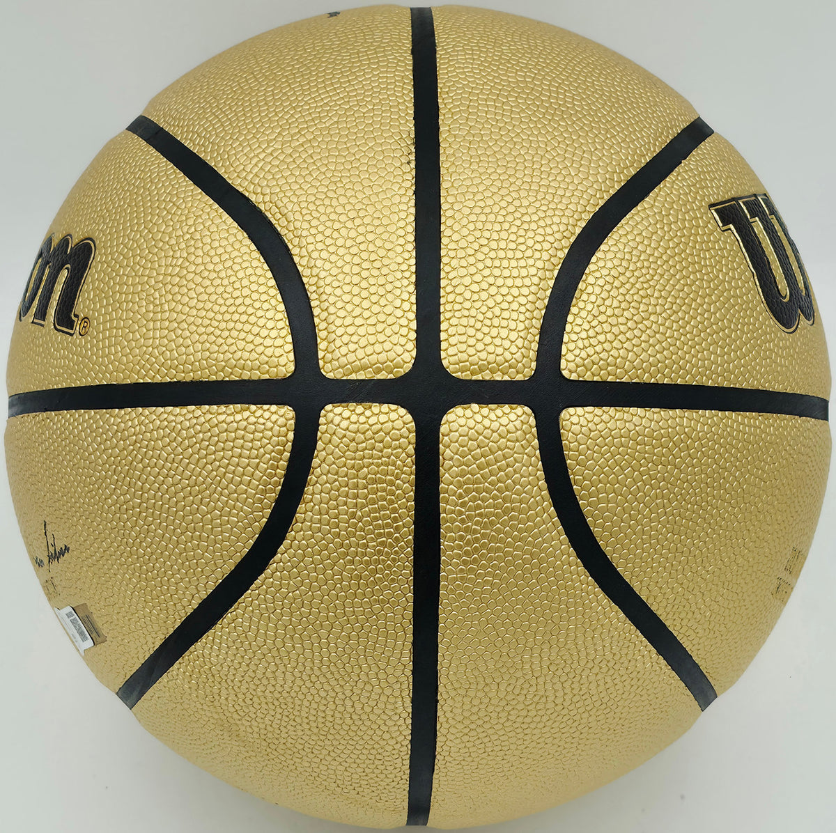Allen Iverson Autographed Gold Edition Composite Leather Basketball Philadelphia 76ers Beckett BAS Witness Stock #253647