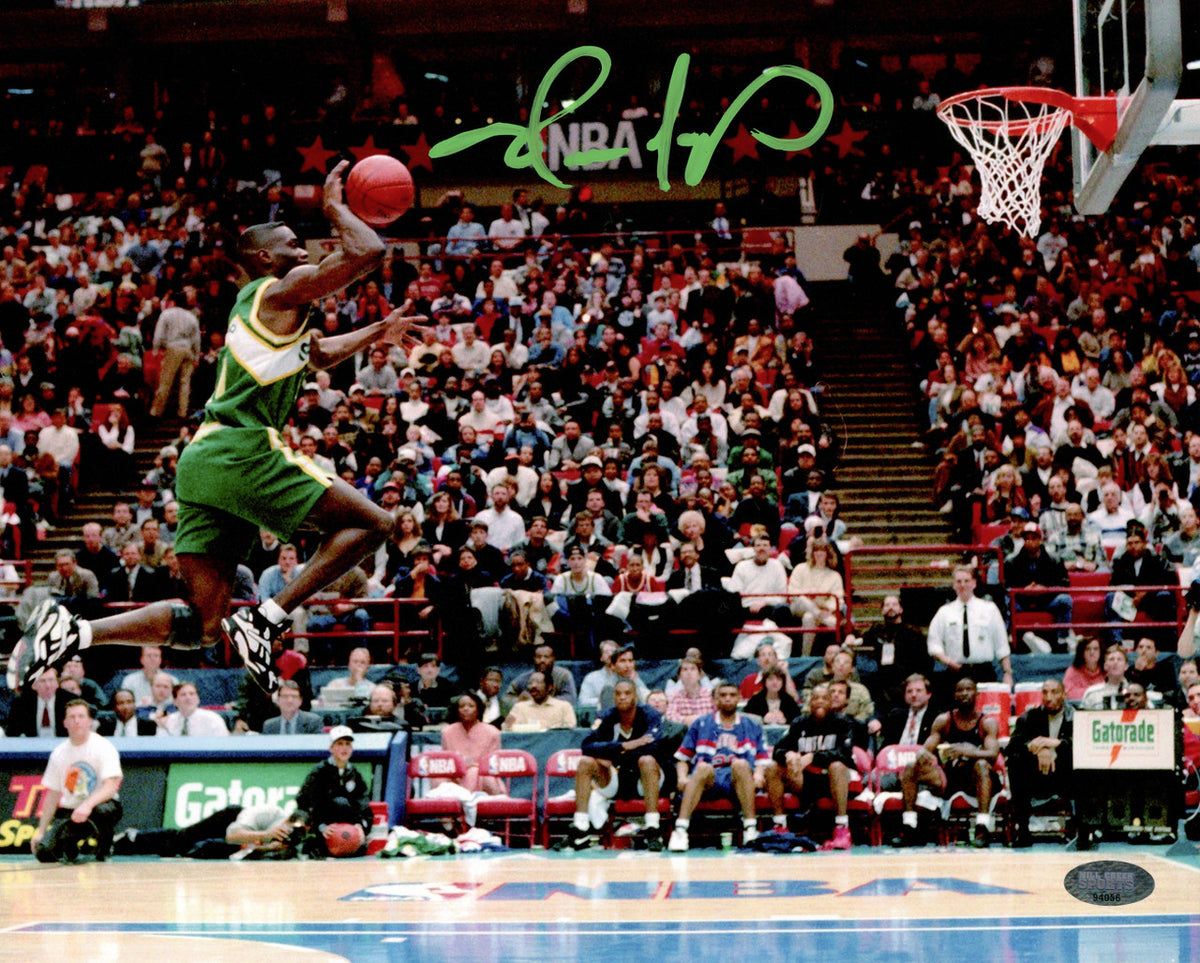Shawn Kemp Autographed Framed 8x10 Photo Seattle Supersonics Slam Dunk Contest MCS Holo Stock #254298