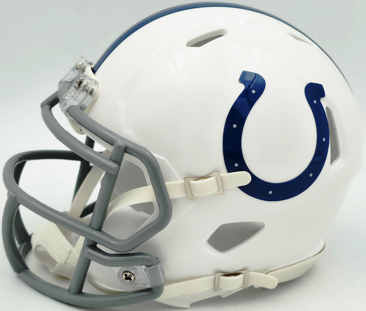 Jonathan Taylor Autographed Indianapolis Colts White Speed Mini Helmet Beckett BAS Witness Stock #254431