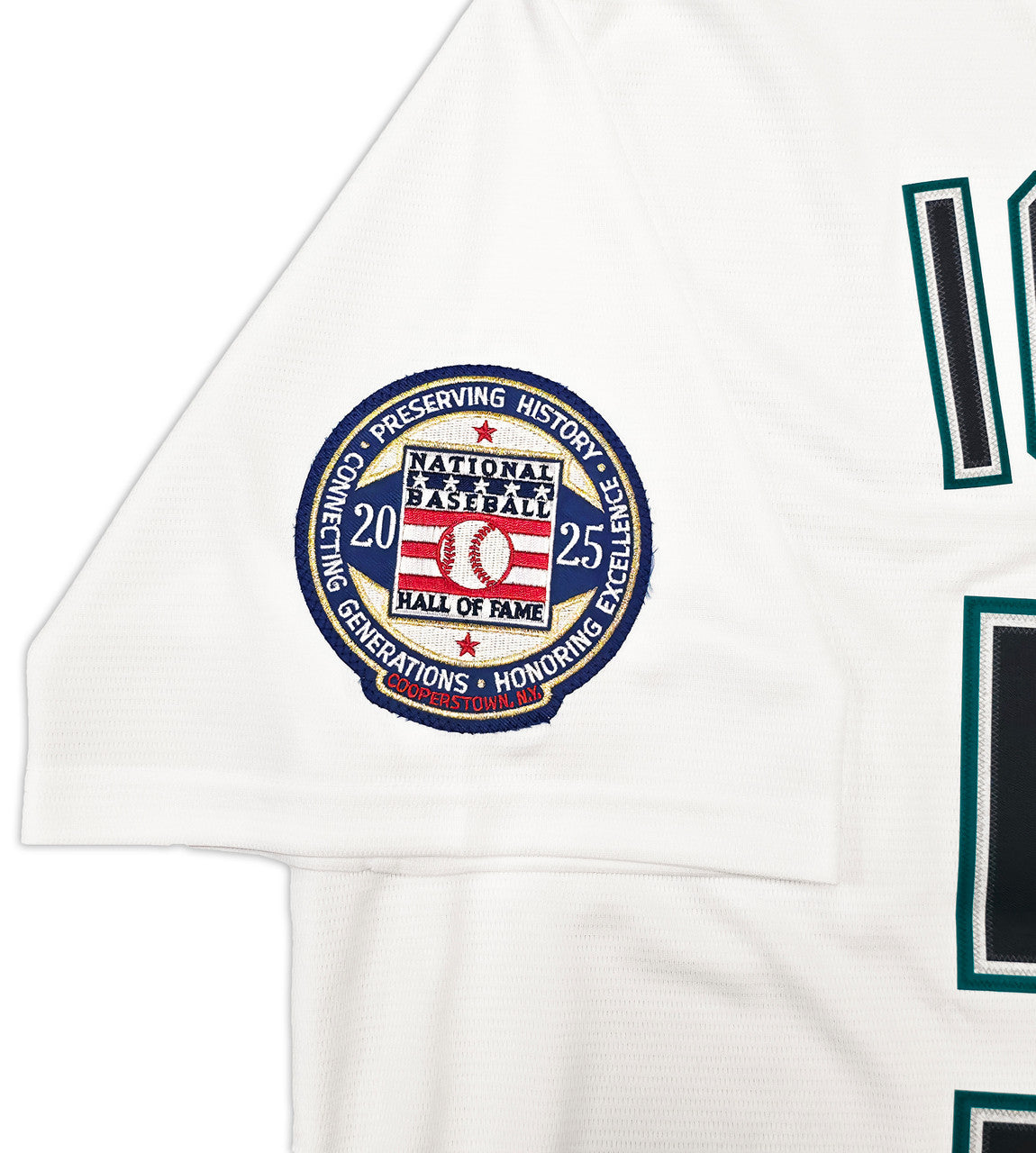 Seattle Mariners Ichiro Suzuki Autographed White Nike Jersey Size L "HOF 25" IS Holo & Beckett BAS Witness Stock #254345