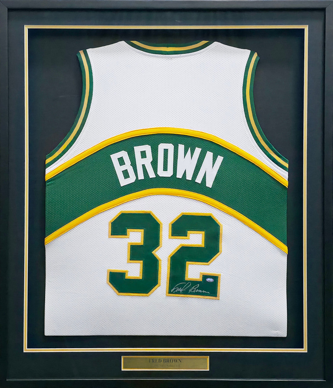 Seattle Supersonics Downtown Fred Brown Autographed Framed White Jersey MCS Holo Stock #256420