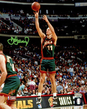 Detlef Schrempf Autographed Framed 8x10 Photo Seattle Supersonics MCS Holo Stock #256683