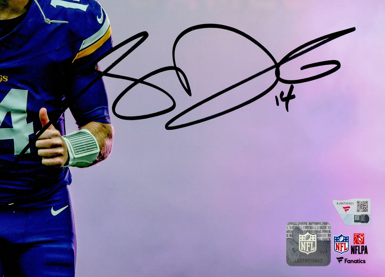 Sam Darnold Autographed 11x14 Photo Minnesota Vikings Fanatics Holo Stock #257019