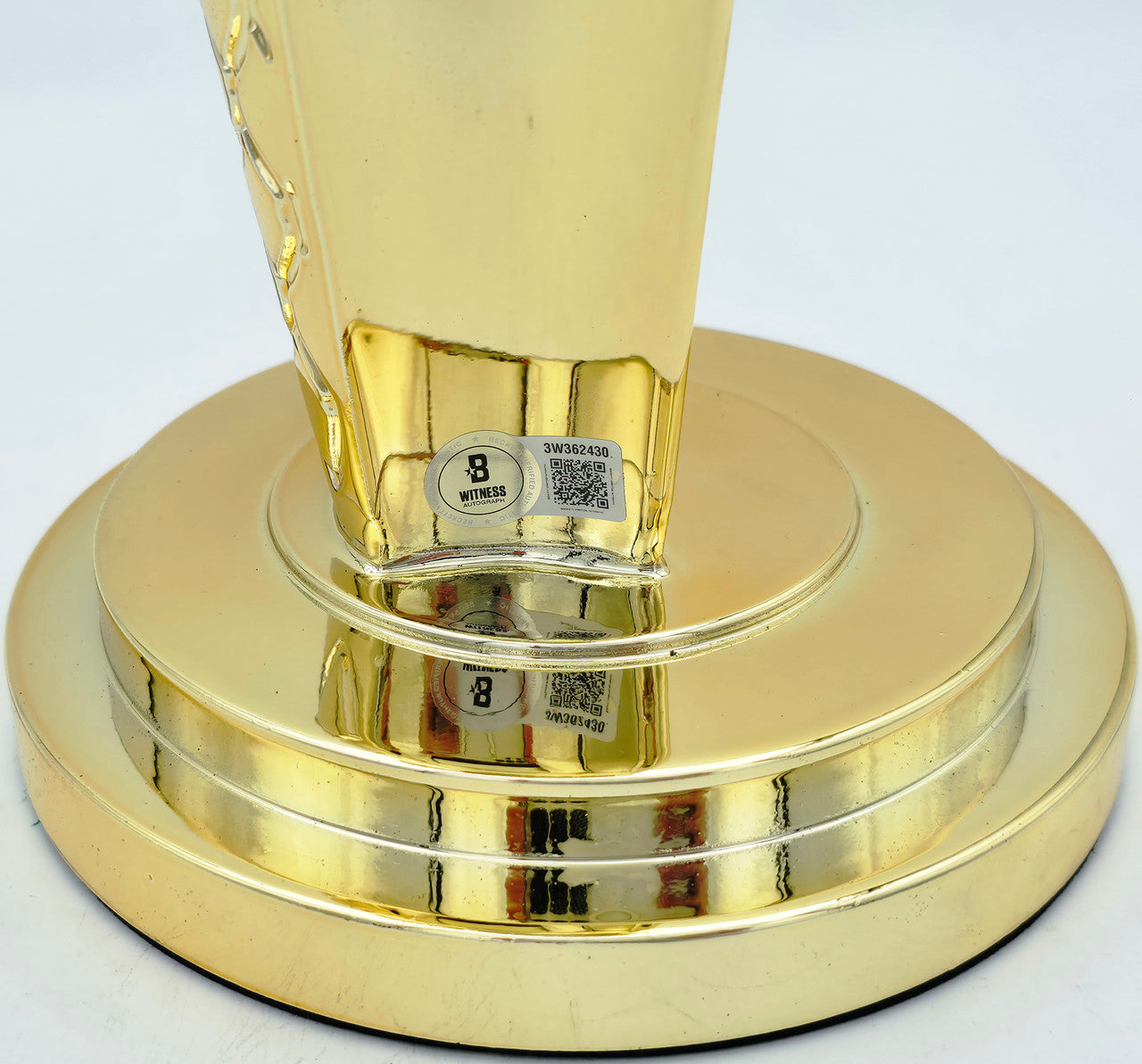 Larry Bird Autographed Gold Fanatics Mini Trophy Boston Celtics "18x Champ" Box Plaque Beckett BAS Witness Stock #256921