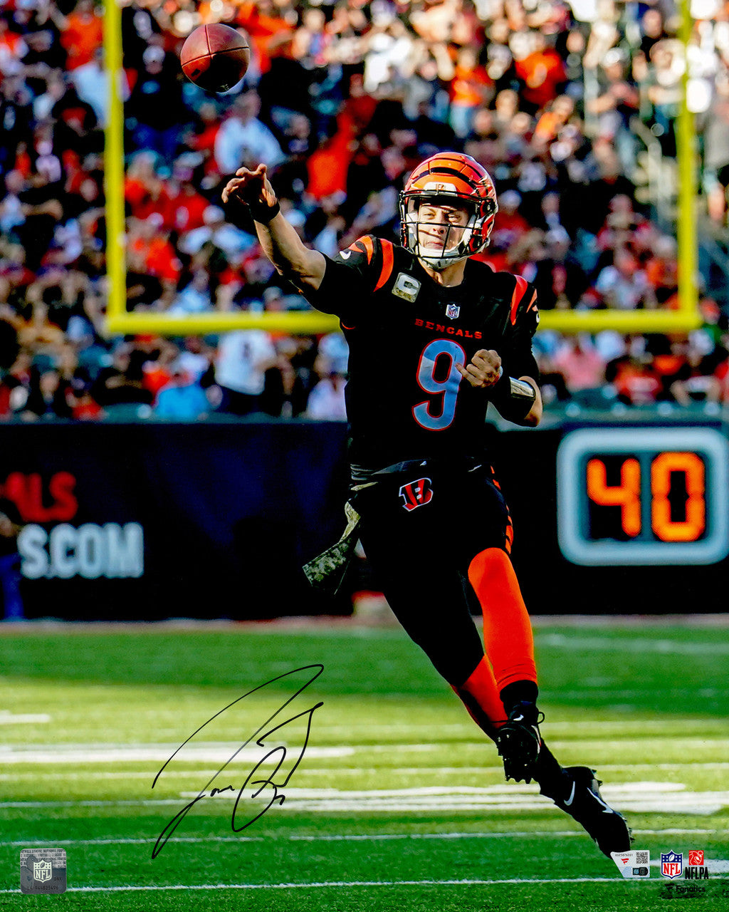 Joe Burrow Autographed 16x20 Photo Cincinnati Bengals Fanatics Holo Stock #257930