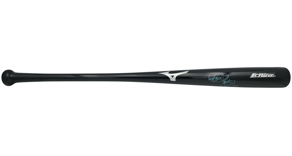 Ichiro Suzuki Autographed Black Mizuno Player Model Baseball Bat Seattle Mariners "#51, 4367" IS Holo & Beckett BAS Witness Stock #256836