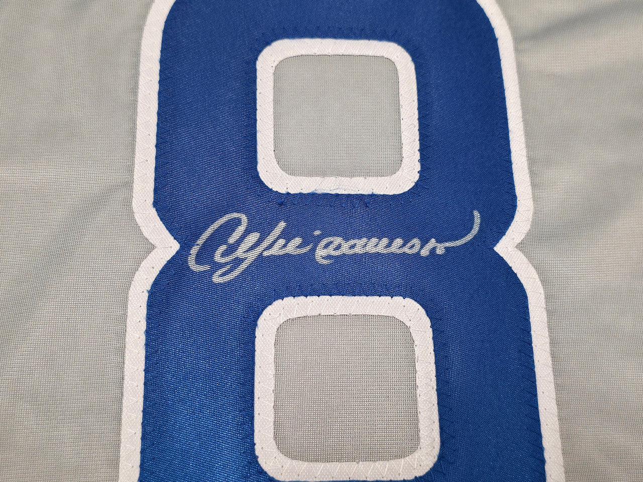 Chicago Cubs Andre Dawson Autographed Gray Jersey Beckett BAS Witness Stock #256893