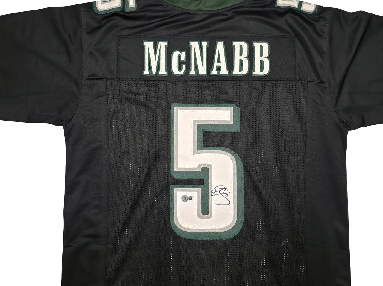 Philadelphia Eagles Donovan McNabb Autographed Black Jersey Beckett BAS Witness Stock #256860