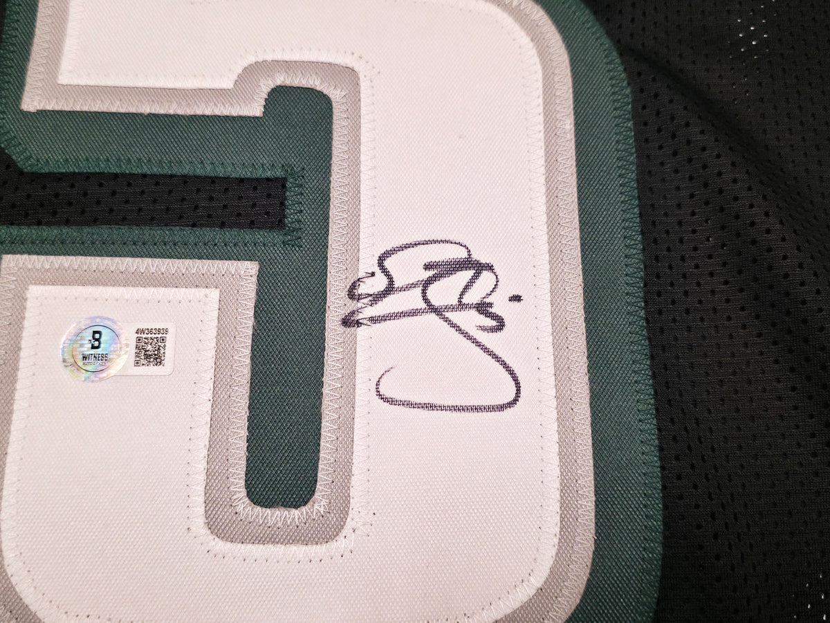 Philadelphia Eagles Donovan McNabb Autographed Black Jersey Beckett BAS Witness Stock #256860
