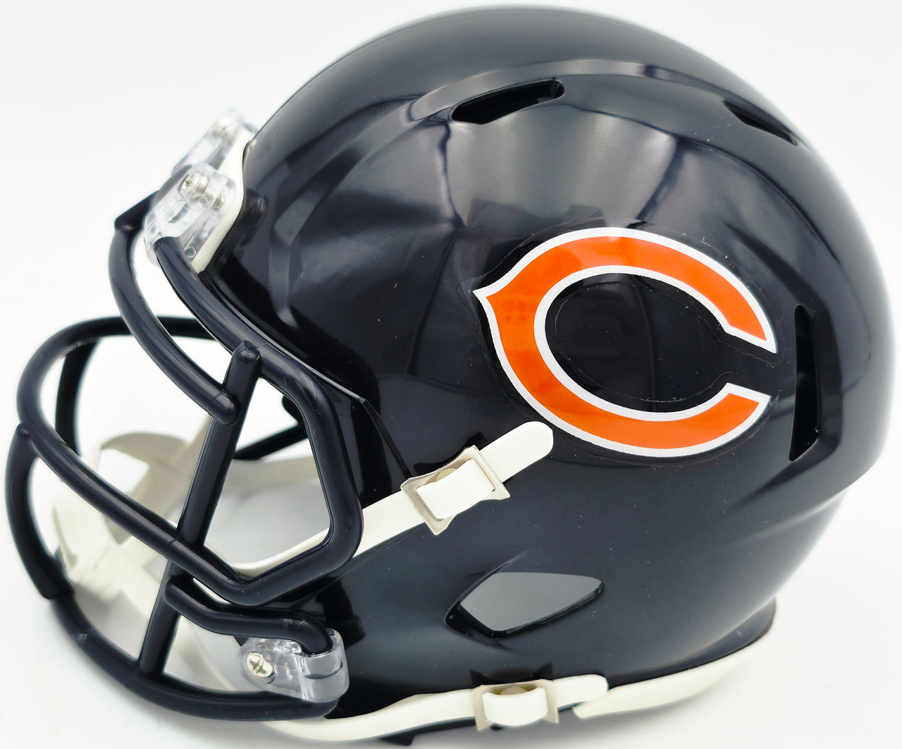 Brian Urlacher Autographed Chicago Bears Blue Speed Mini Helmet (In Silver) "HOF 18" Beckett BAS Witness Stock #261923