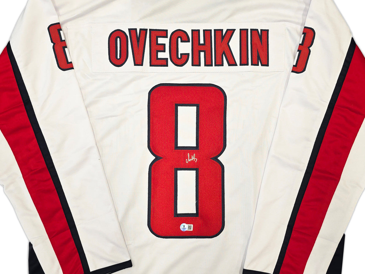 Washington Capitals Alex Ovechkin Autographed White Jersey Beckett BAS QR Stock #261918