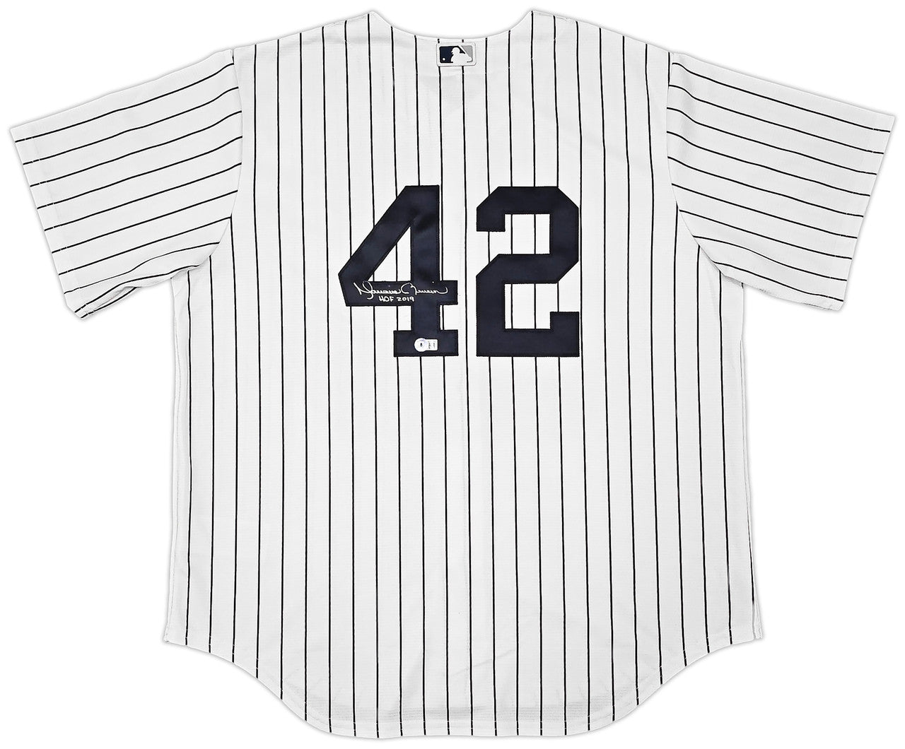 New York Yankees Mariano Rivera Autographed White Pinstripe Nike Jersey Size XL "HOF 2019" Beckett BAS QR Stock #261403