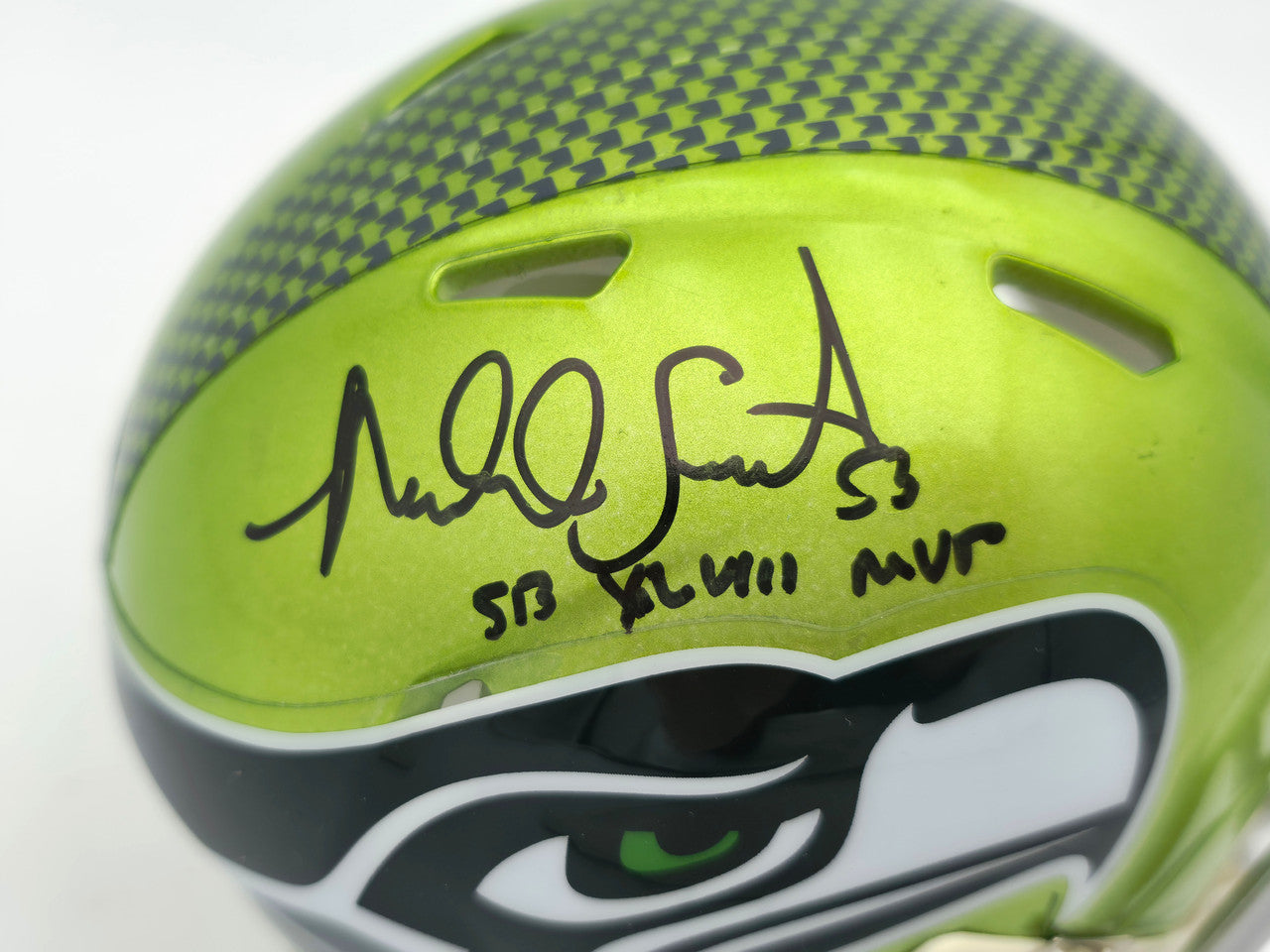 Malcolm Smith Autographed Seattle Seahawks Flash Green Speed Mini Helmet "SB LXVIII MVP" Beckett BAS Witness Stock #262122