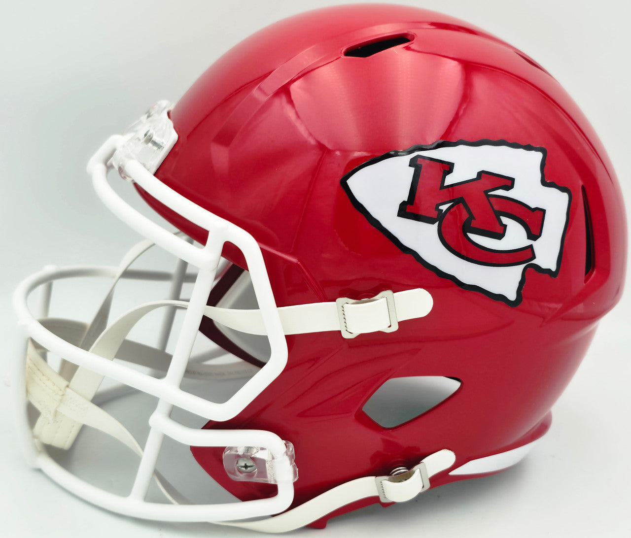 Kenneth Walker III Autographed Kansas City Chiefs Red Full Size Speed Replica Helmet Beckett BAS Witness Stock #262127