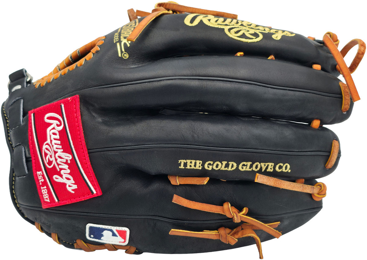 Ken Griffey Jr. Autographed Black Rawlings Heart of the Hide Signature Model Baseball Fielding Glove Seattle Mariners Beckett BAS Witness Stock #262142