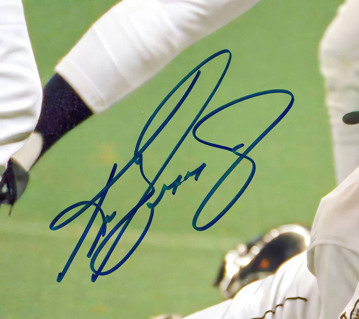 Ken Griffey Jr. Autographed 16x20 Photo Seattle Mariners "The Dogpile" Beckett BAS Witness Stock #262147