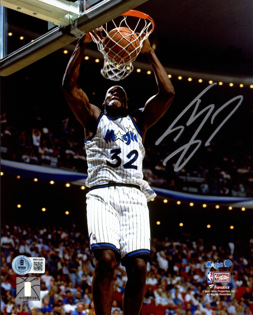 Shaquille Shaq O'Neal Autographed 8x10 Photo Orlando Magic Beckett BAS Witness Stock #262085