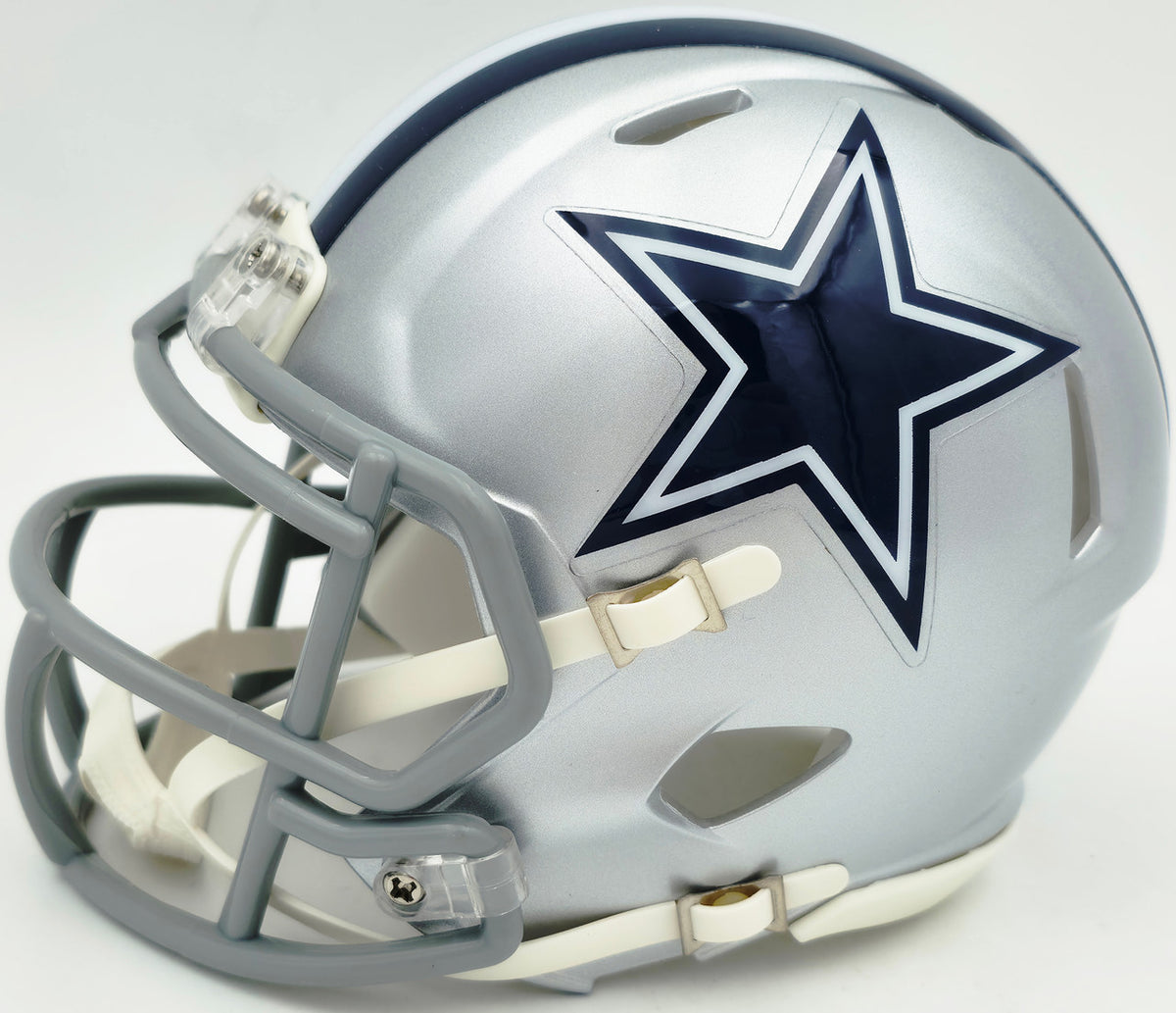 George Pickens Autographed Dallas Cowboys Silver Speed Mini Helmet JSA Witness Stock #262391