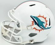 De'Von Achane Autographed Miami Dolphins White Full Size Speed Replica Helmet Beckett BAS Witness Stock #262074