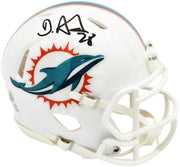 De'Von Achane Autographed Miami Dolphins White Speed Mini Helmet Beckett BAS Witness Stock #262075